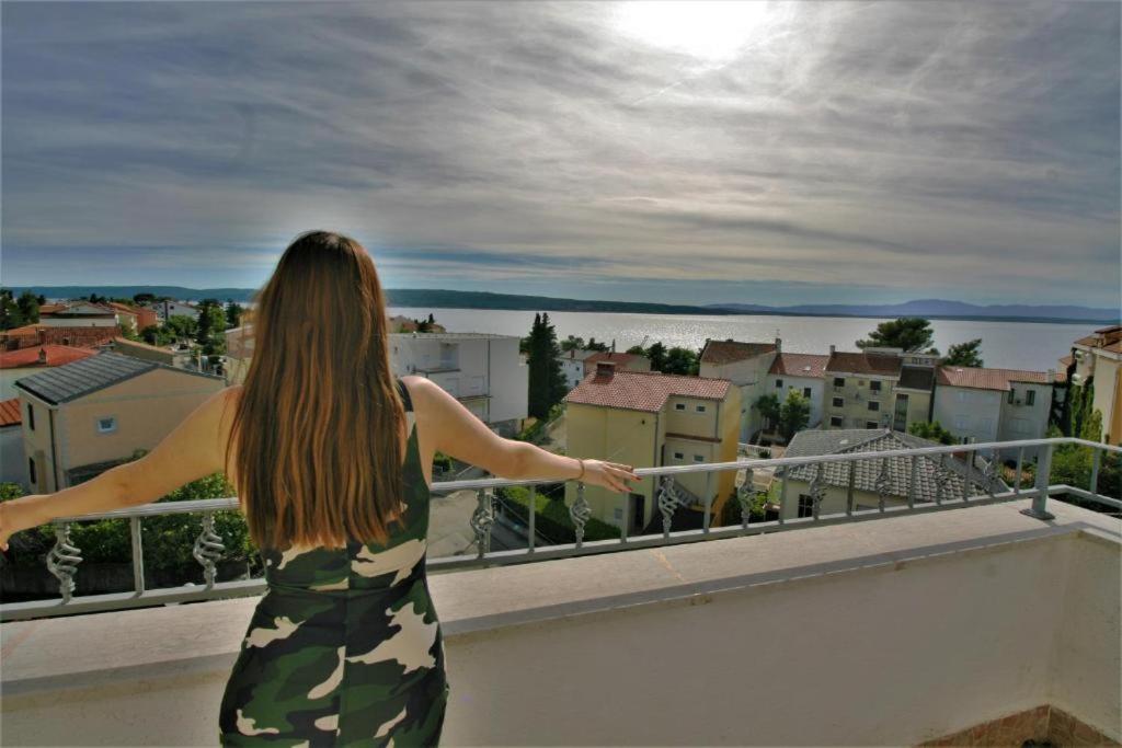 Apartments Lonzor I Селце Экстерьер фото